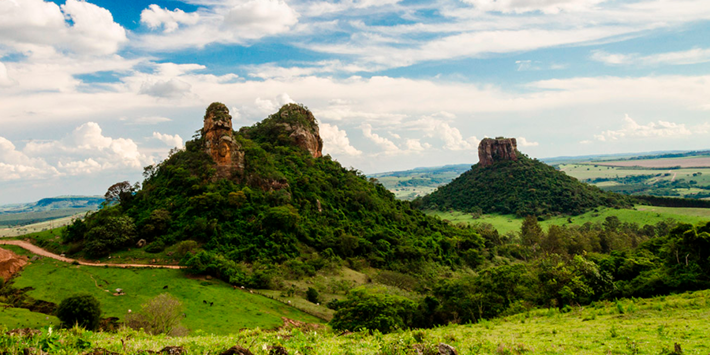 serra-do-itaqueri-morro-do-camelo-analandia.jpg.jpg